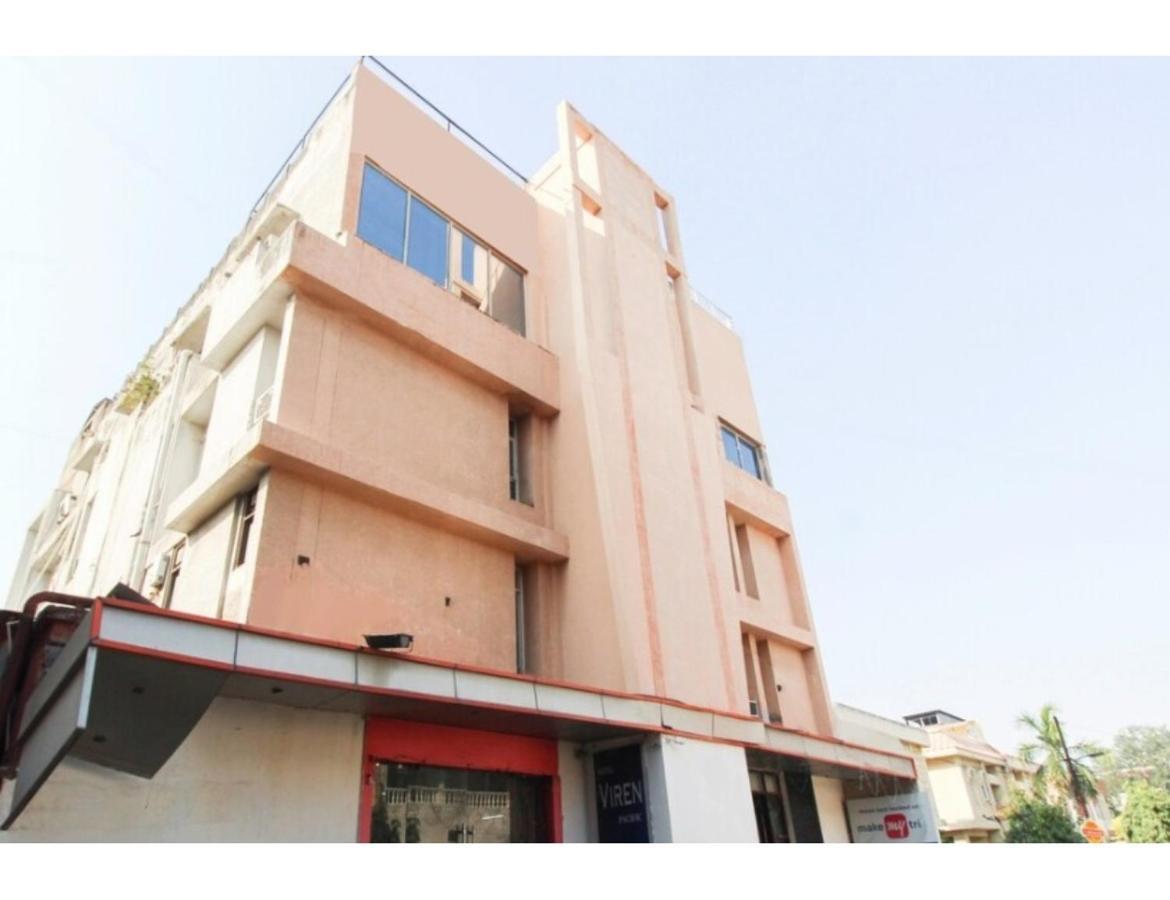 Viren Pacfic, Agra
